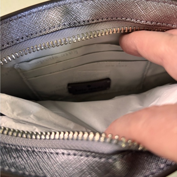 Kate Spade Kenzie Glitter Lilly Pochette
Candied Flower (Silver) - Picture 6 of 8